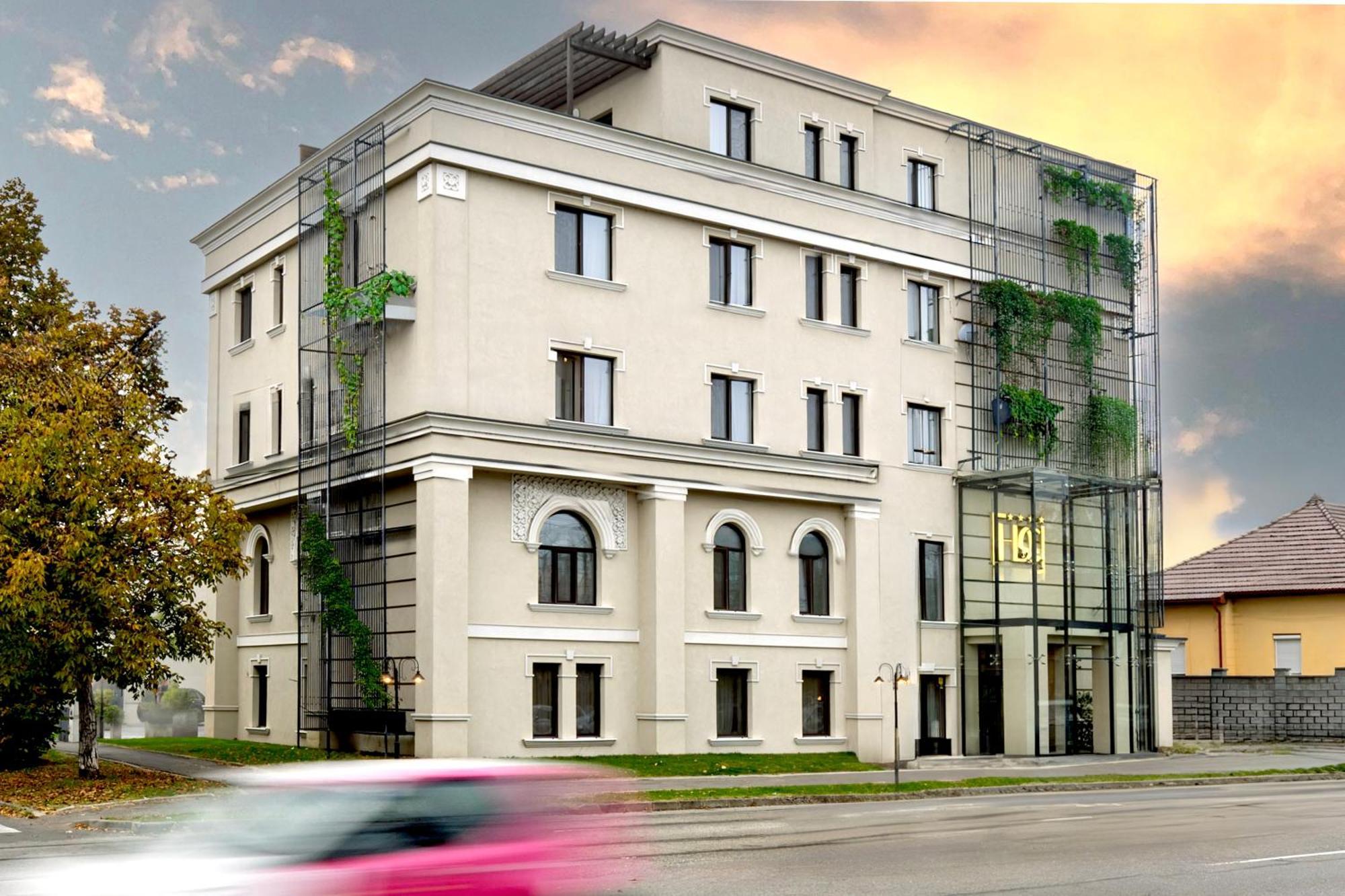 Hotel Del Corso ティミショアラ エクステリア 写真