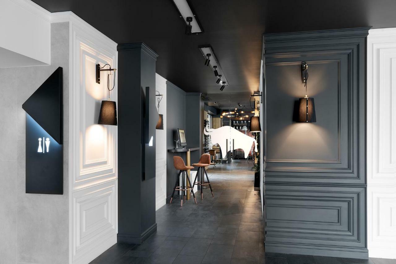 Hotel Del Corso ティミショアラ エクステリア 写真